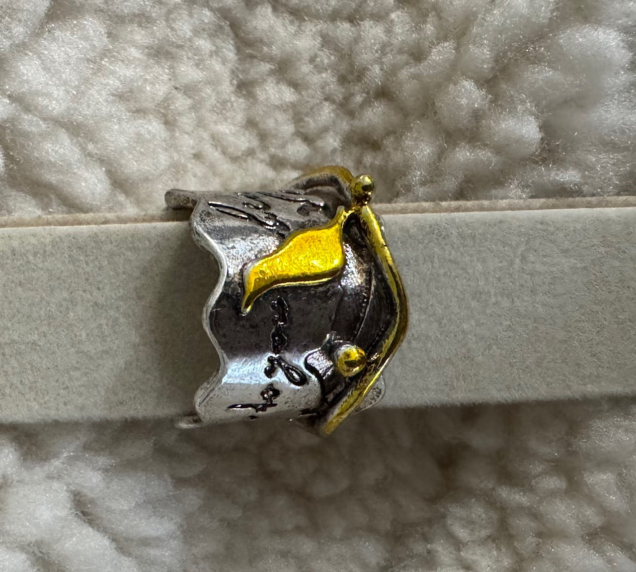 Wide Bird Ring