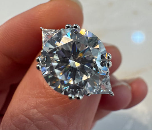 Have You Ever Seen a 5 Carat?