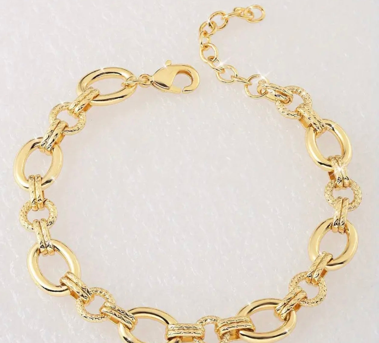 Vintage 18K golden plated ring link bracelet